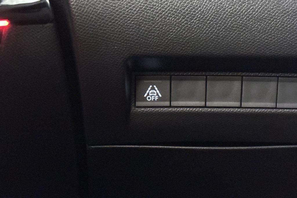 Peugeot 208 (P584GF) met abonnement