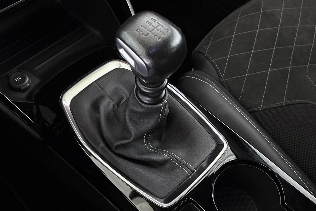 Peugeot 208 (P584GF) met abonnement
