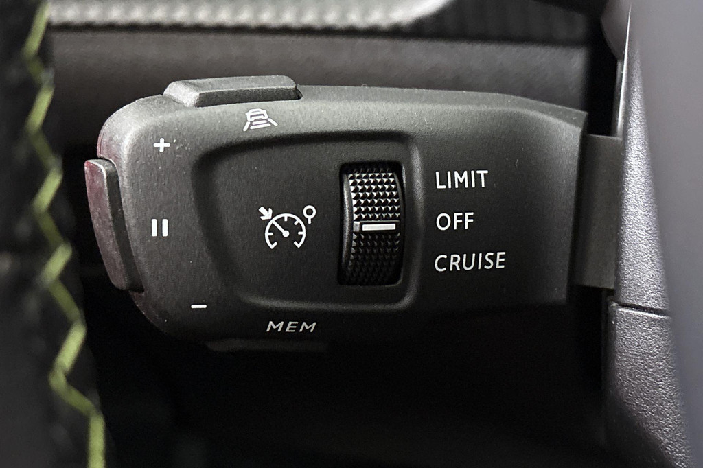 Peugeot 208 (P584GF) met abonnement