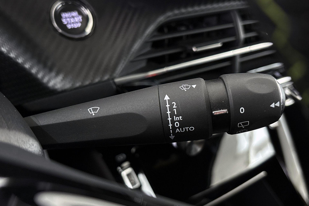 Peugeot 208 (P584GF) met abonnement