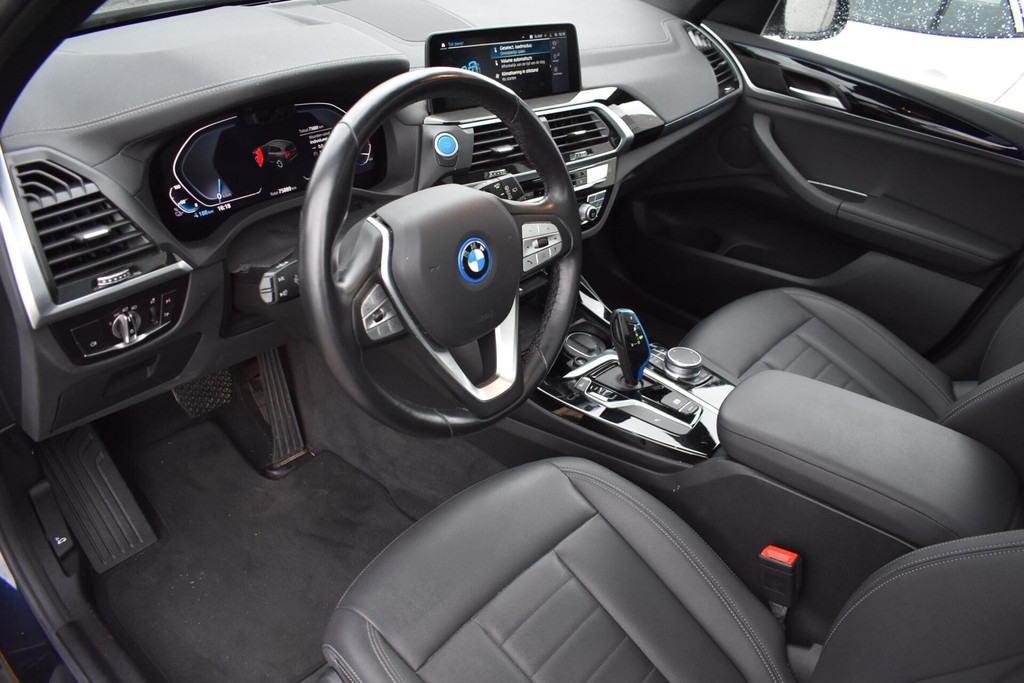 BMW iX3 (L715XX) met abonnement