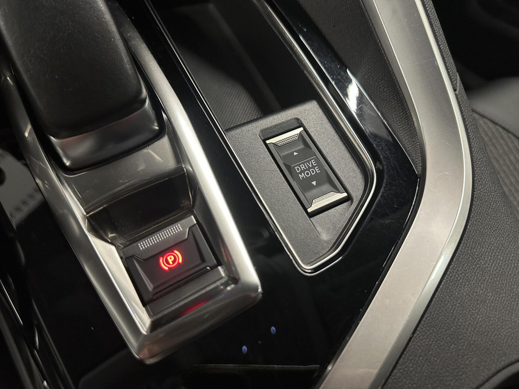 Peugeot 3008 (P898PR) met abonnement