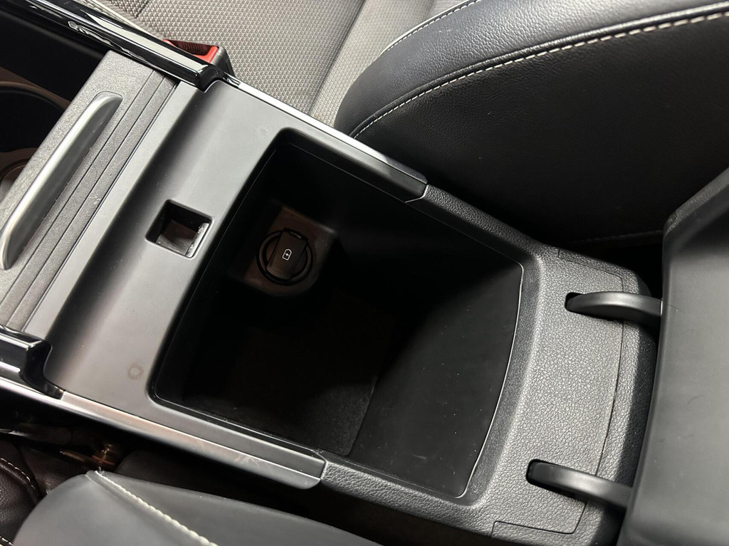 Kia e-Niro (L448NT) met abonnement