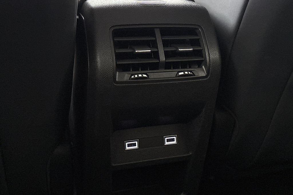 Peugeot 408 (T710GN) met abonnement