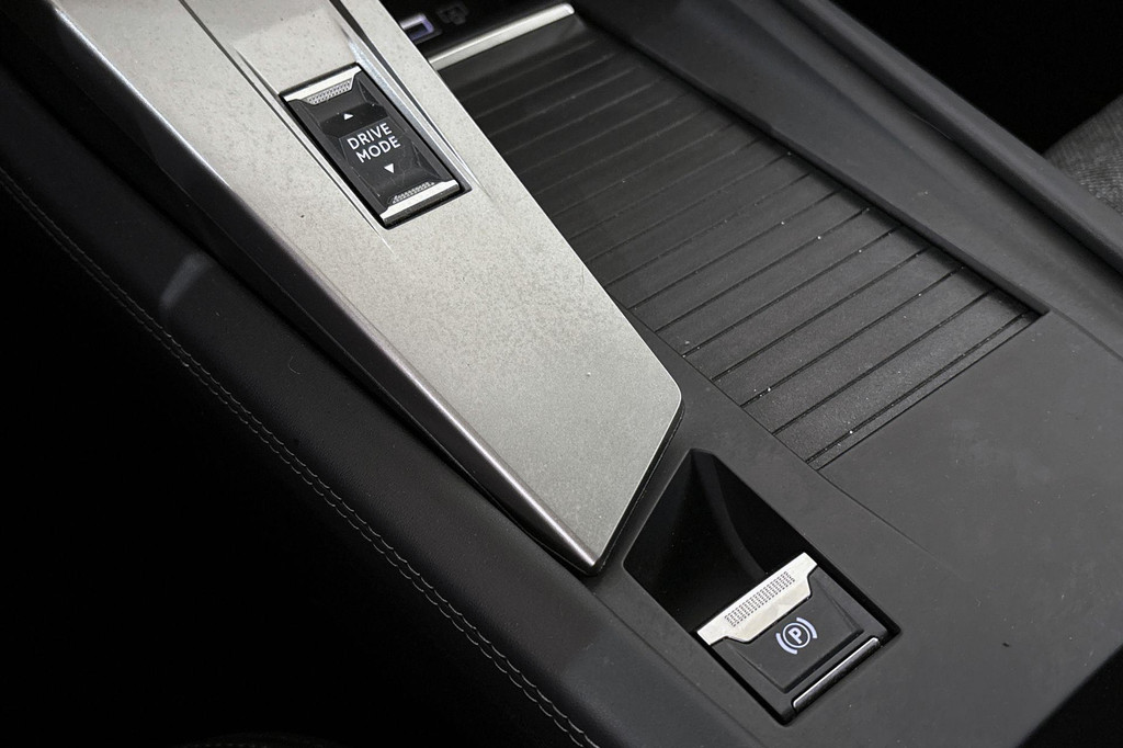 Peugeot 408 (T710GN) met abonnement