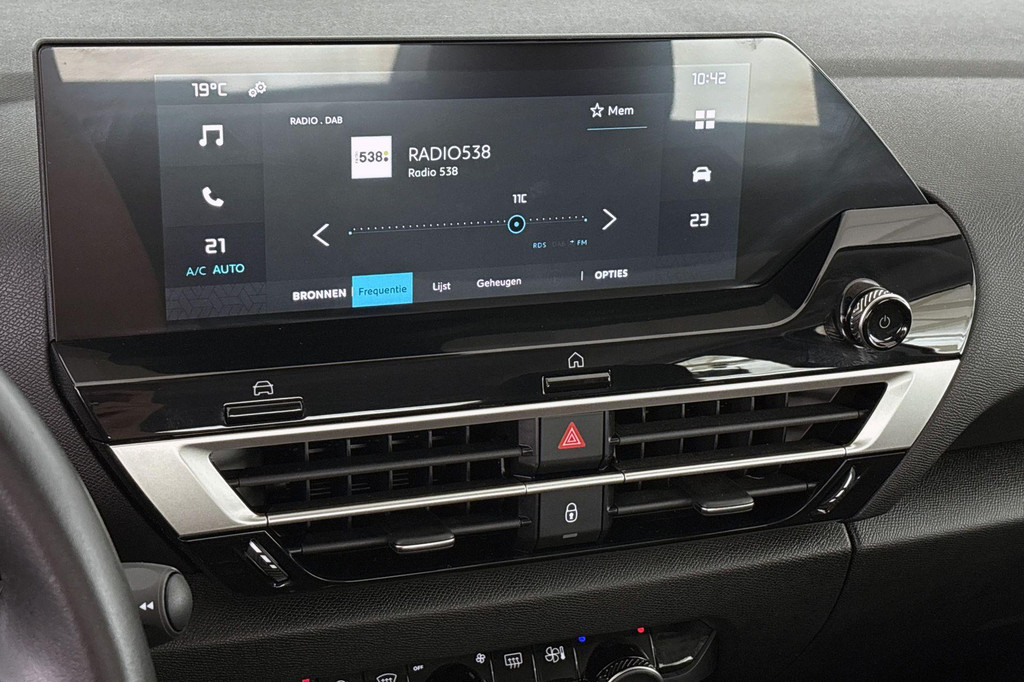Citroën Ë-C4 (T162PX) met abonnement