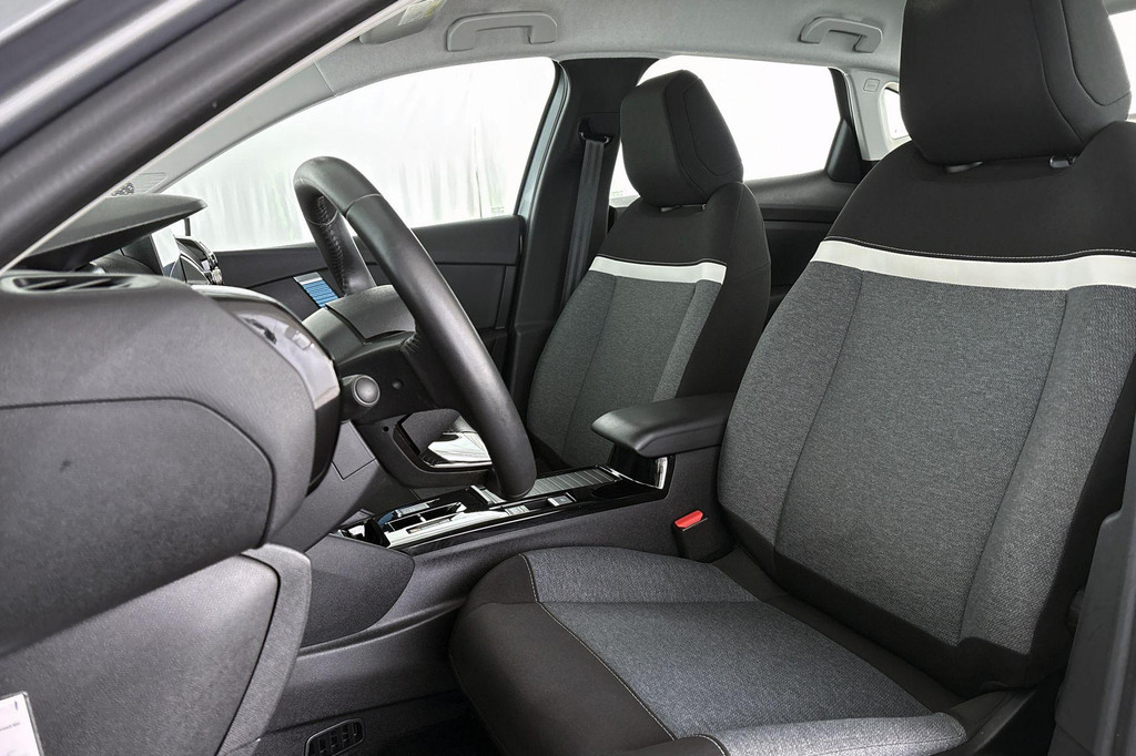 Citroën Ë-C4 (T162PX) met abonnement
