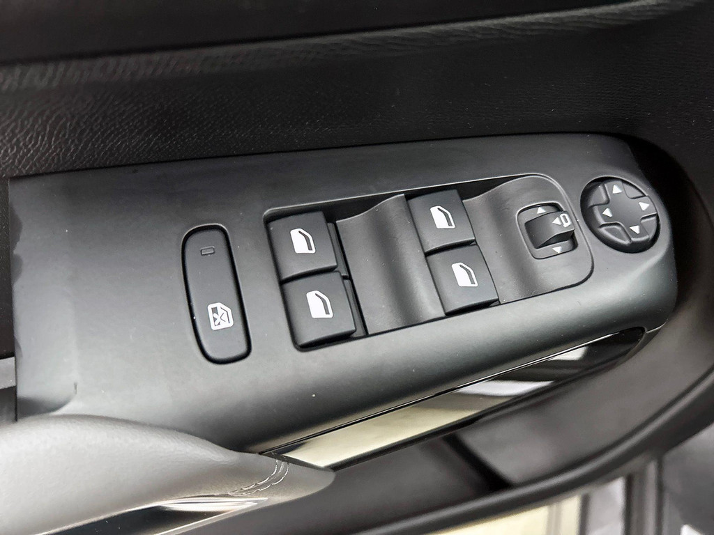Citroën C5 Aircross (KVN75F) met abonnement