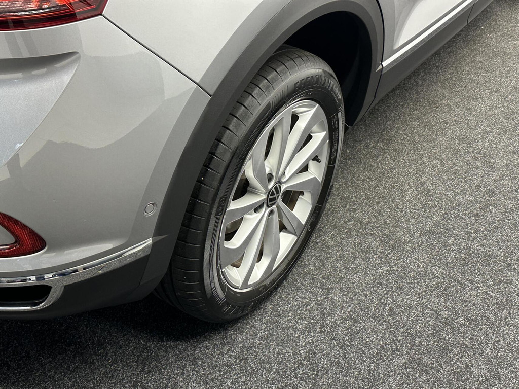 Volkswagen T-Roc (X212SJ) met abonnement