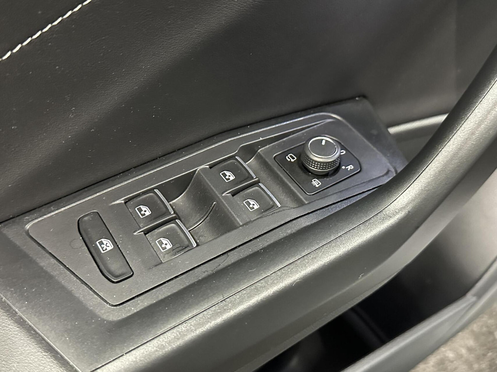 Volkswagen T-Roc (X212SJ) met abonnement