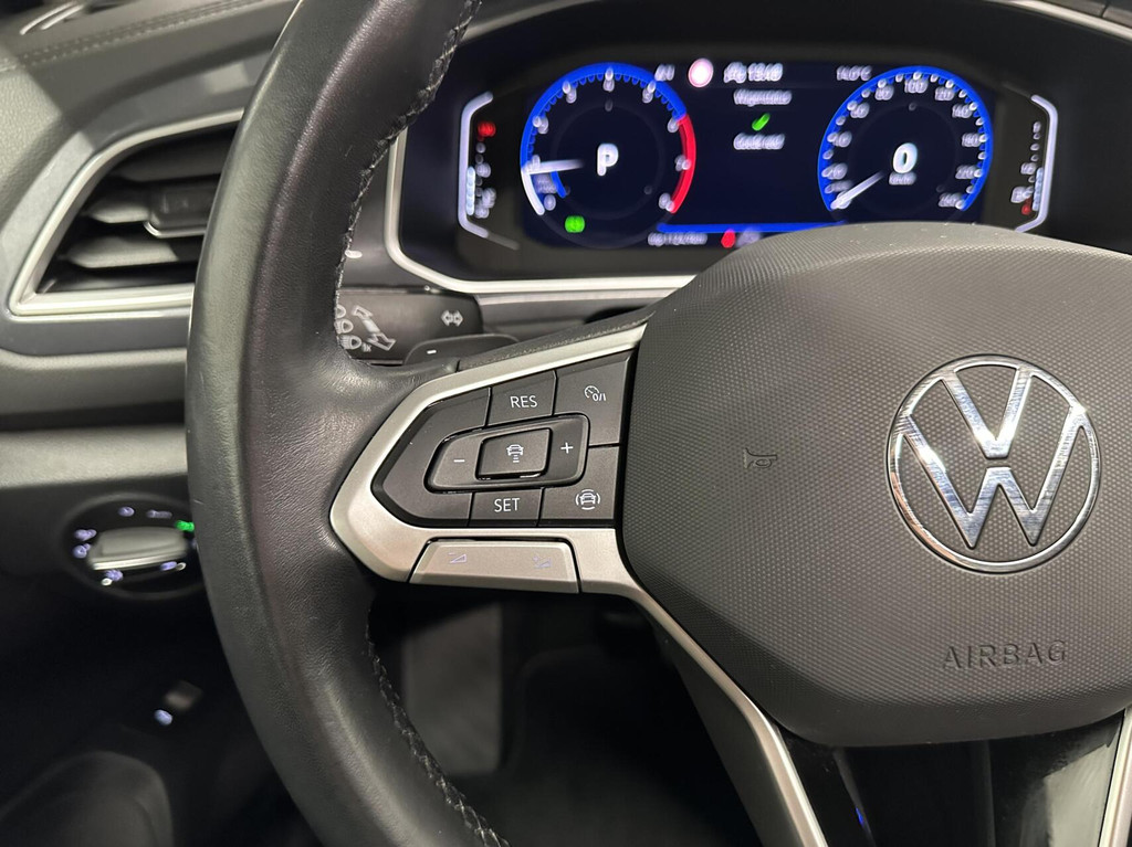 Volkswagen T-Roc (X212SJ) met abonnement