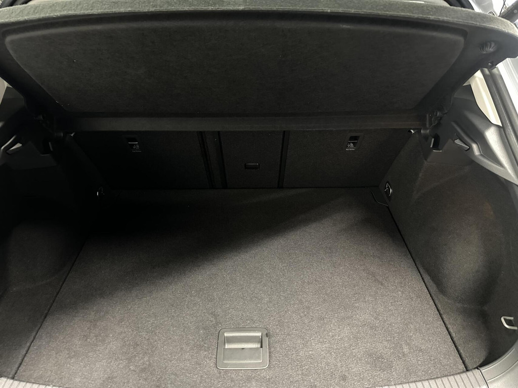 Volkswagen T-Roc (X212SJ) met abonnement