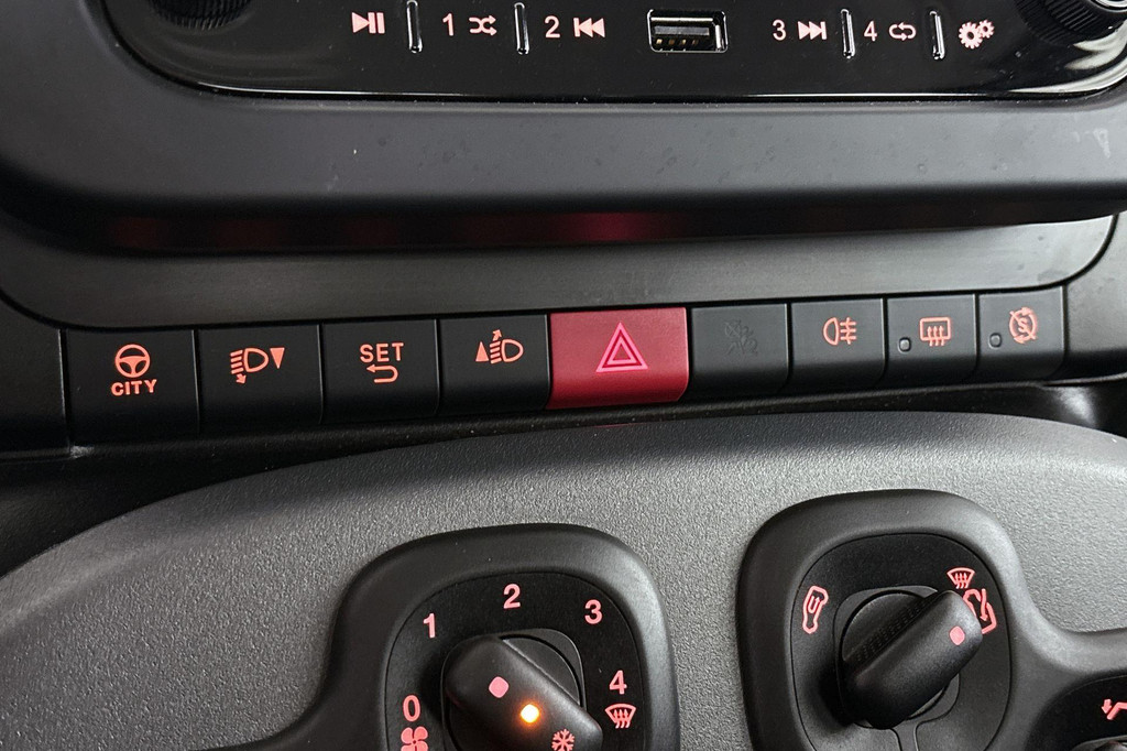 Fiat Panda (S856XB) met abonnement