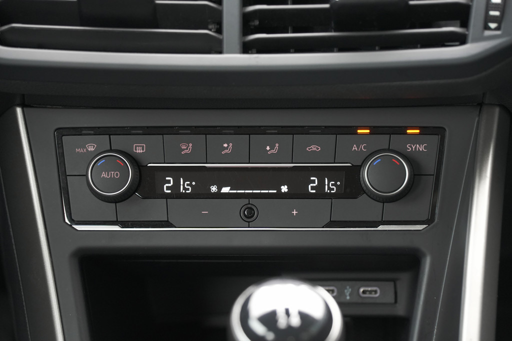 Volkswagen Polo (L780XR) met abonnement