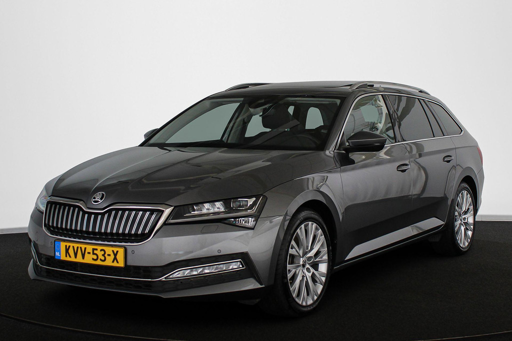 ŠKODA Superb (KVV53X) met abonnement