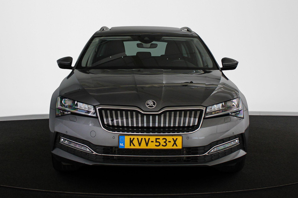 ŠKODA Superb (KVV53X) met abonnement