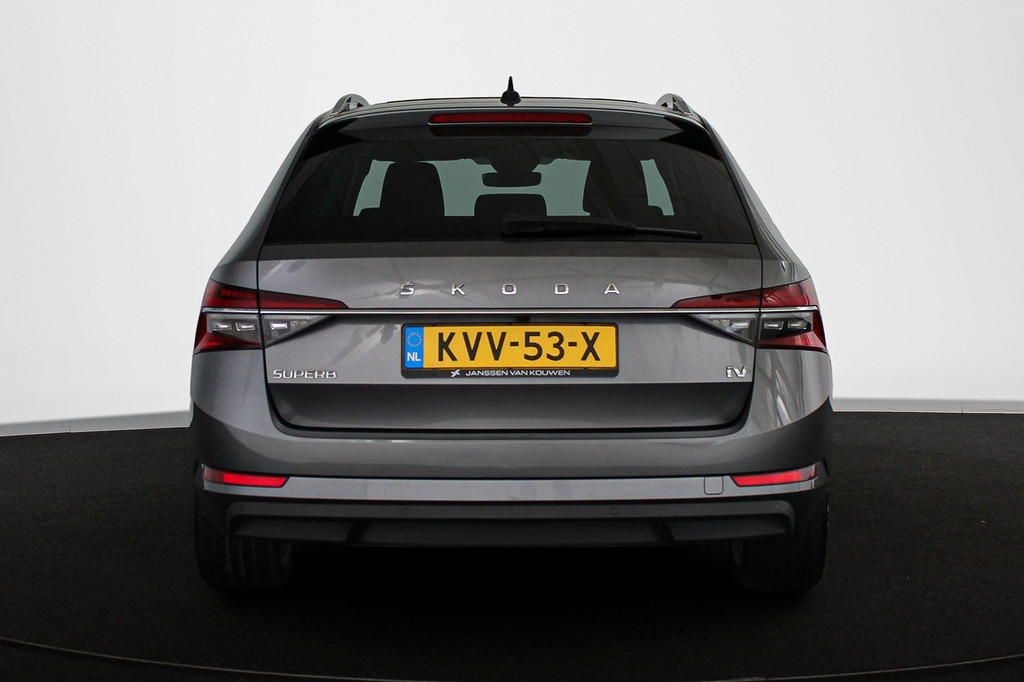 ŠKODA Superb (KVV53X) met abonnement