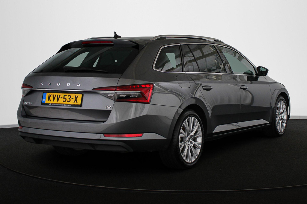 ŠKODA Superb (KVV53X) met abonnement
