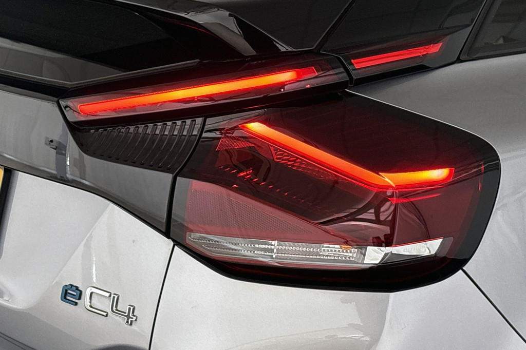 Citroën Ë-C4 (Z856GG) met abonnement