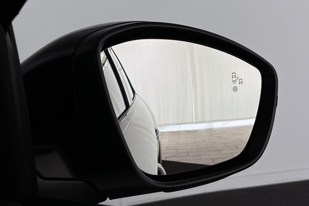 Peugeot e-208 (L578JH) met abonnement