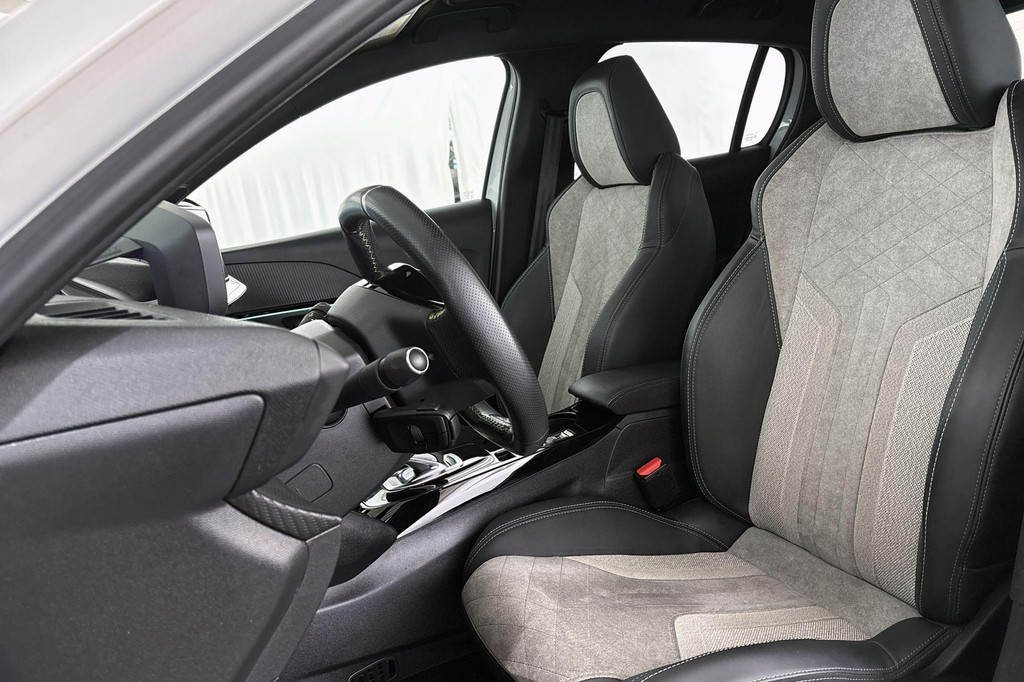 Peugeot e-208 (L578JH) met abonnement