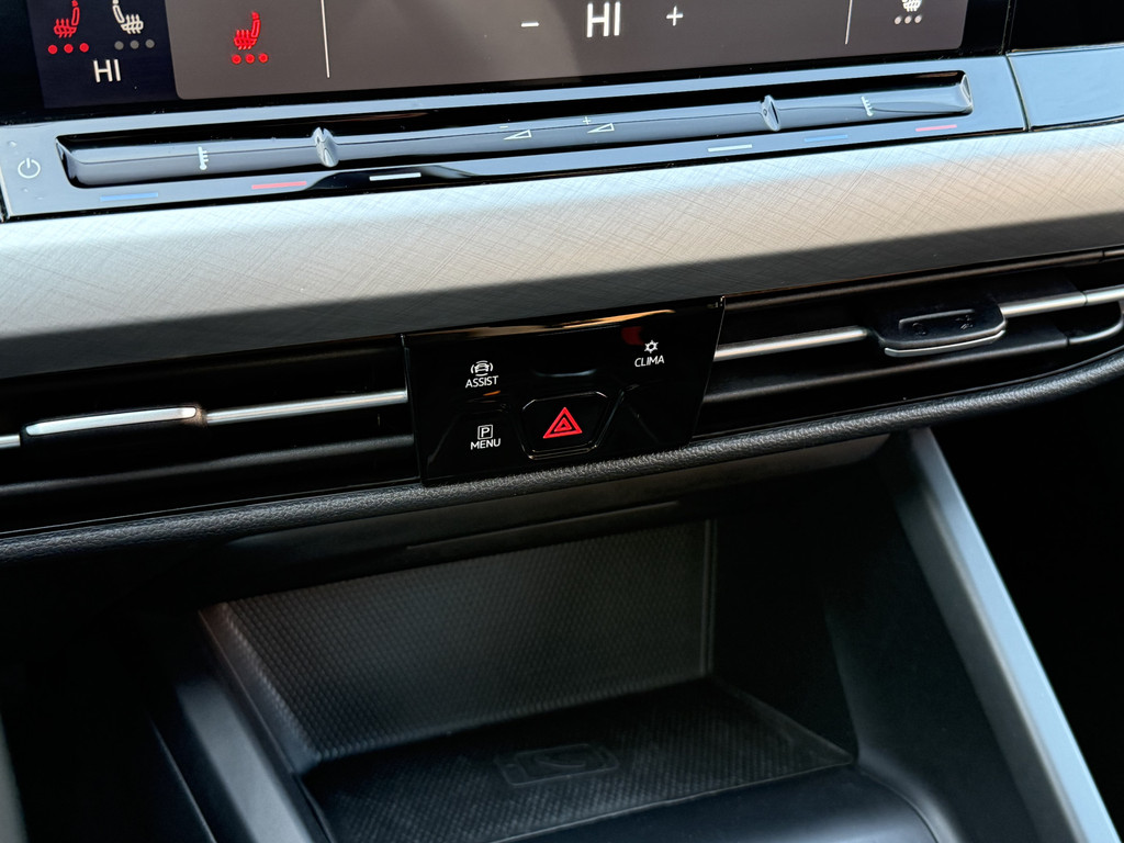 Volkswagen Golf (T874PS) met abonnement
