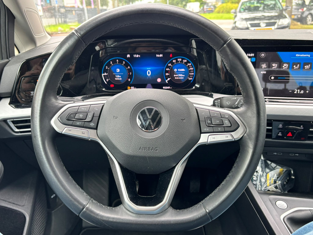 Volkswagen Golf (T874PS) met abonnement