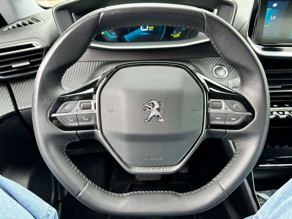 Peugeot e-2008 (L389TJ) met abonnement