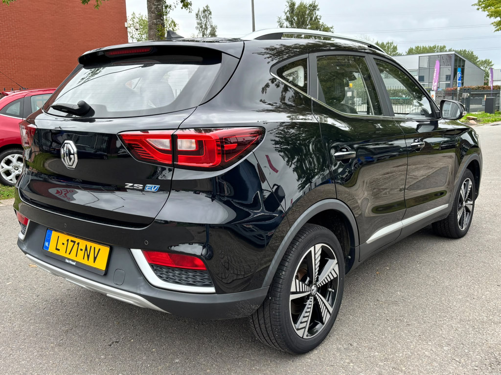 MG ZS-EV (L171NV) met abonnement