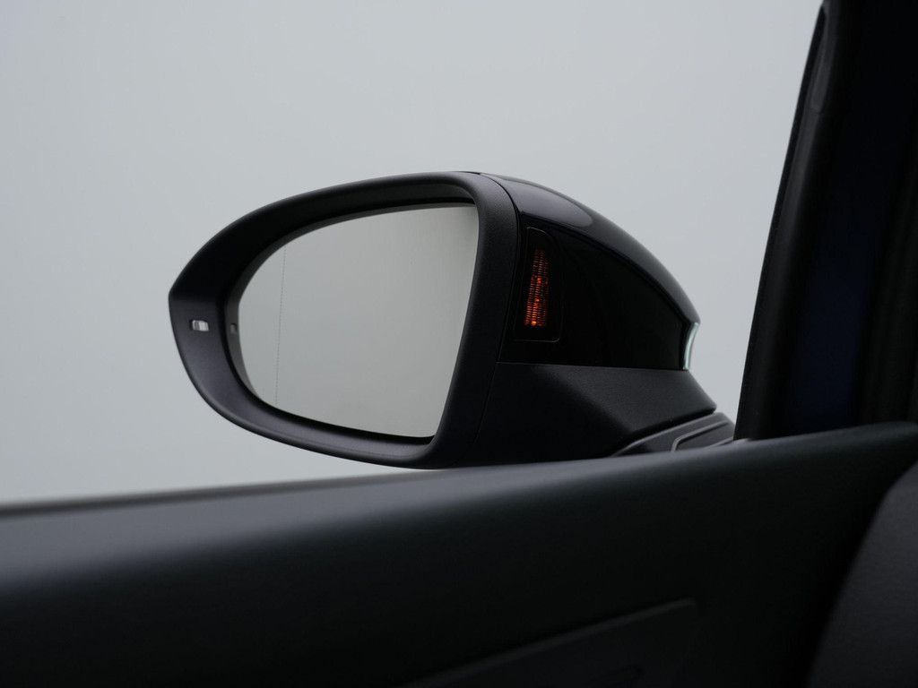 Volkswagen GOLF Variant (KNJ16P) met abonnement