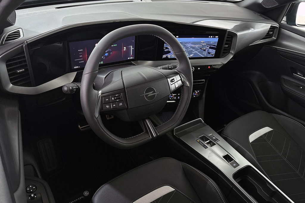 Opel Mokka-e (KTZ84X) met abonnement