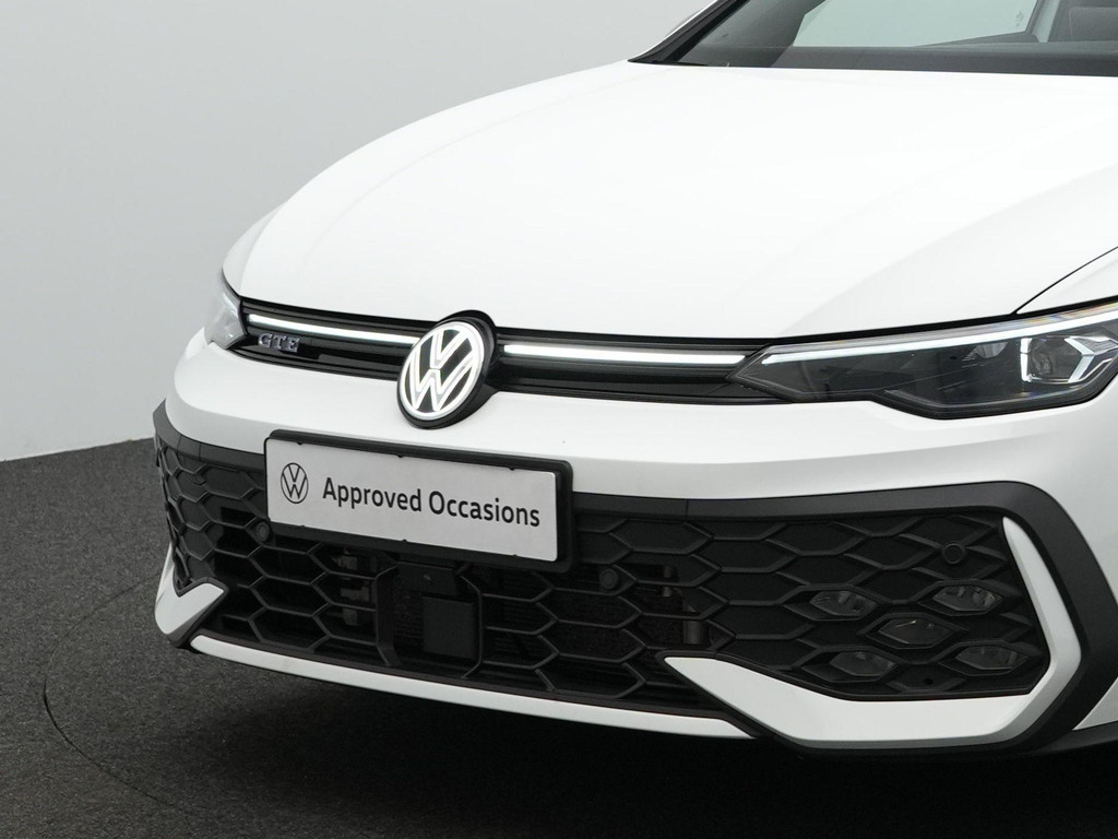 Volkswagen Golf GTE (KTD53V) met abonnement