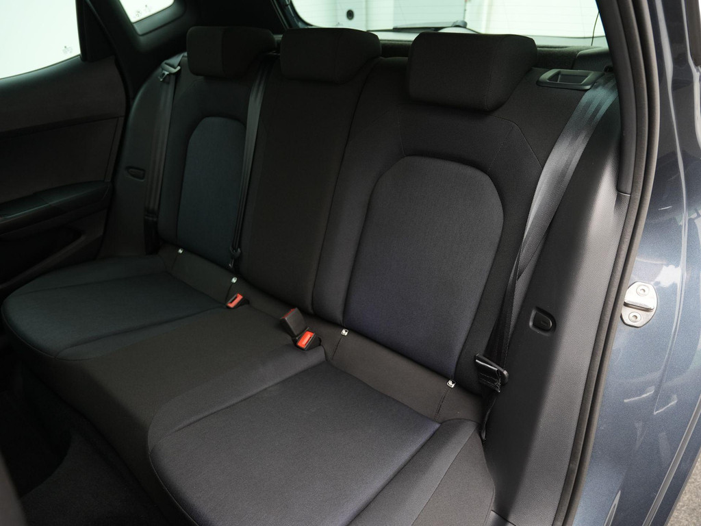 Seat Arona (KRF65G) met abonnement