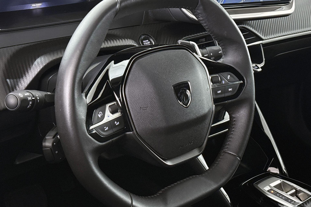 Peugeot 2008 (HHZ83L) met abonnement