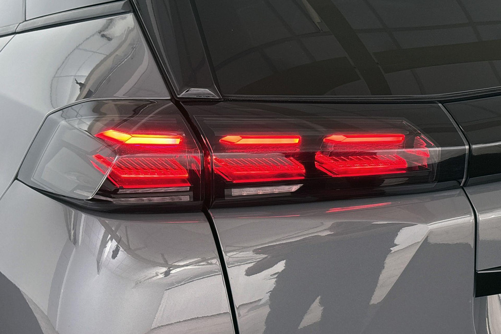 Peugeot 2008 (HHZ83L) met abonnement