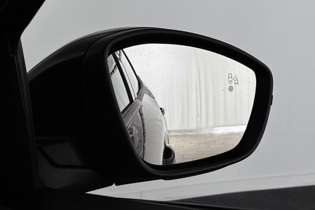 Peugeot 2008 (HHZ83L) met abonnement