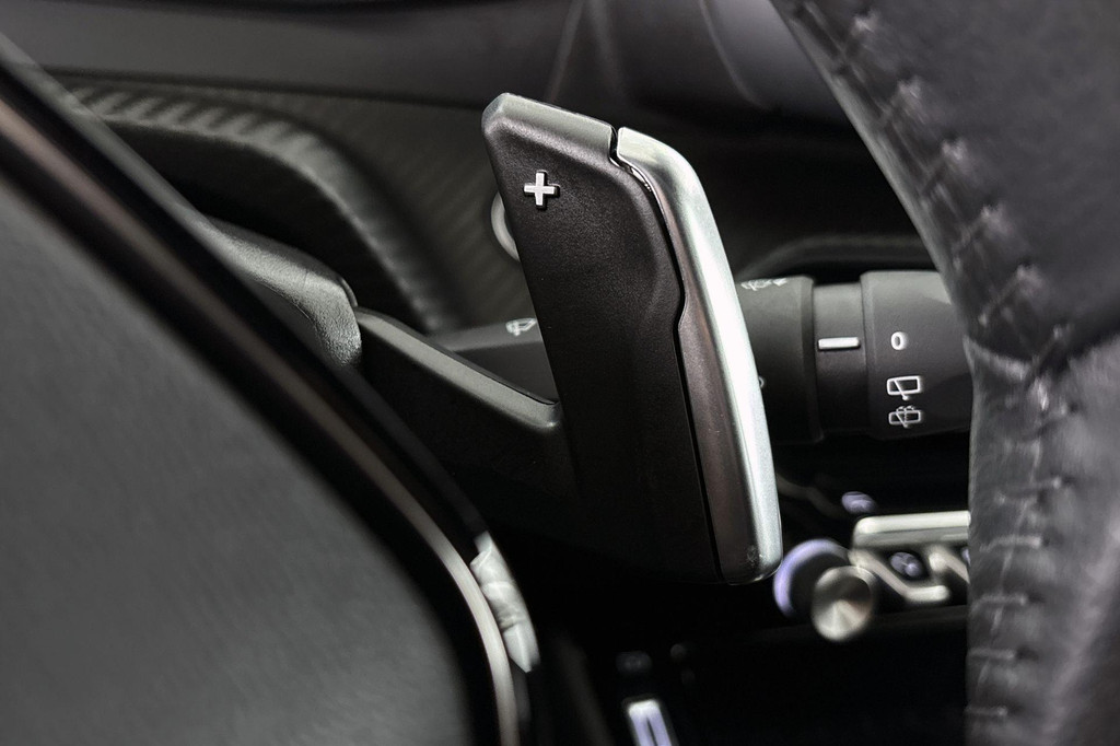 Peugeot 2008 (HHZ83L) met abonnement