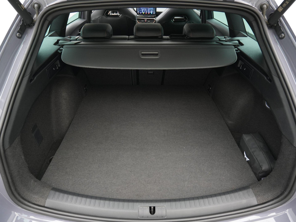 CUPRA Leon (KXX22N) met abonnement