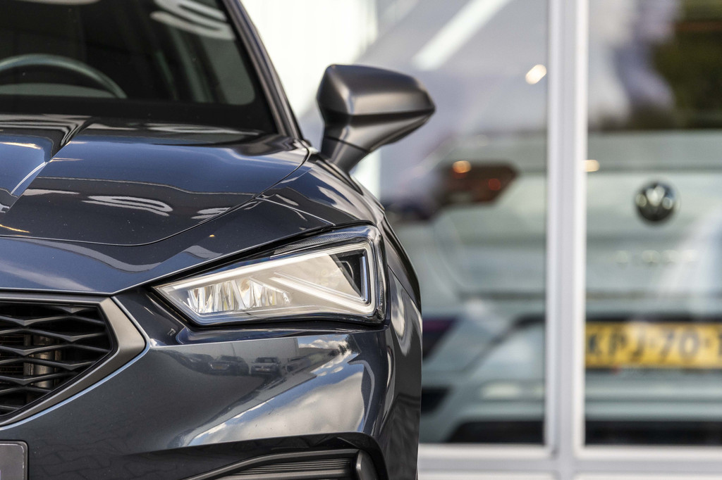 Seat Leon Sportstourer (K809ZF) met abonnement