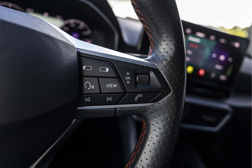 Seat Leon Sportstourer (K809ZF) met abonnement