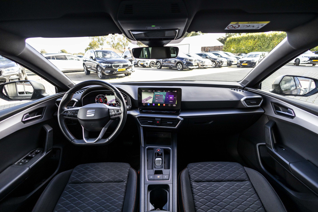 Seat Leon Sportstourer (K809ZF) met abonnement