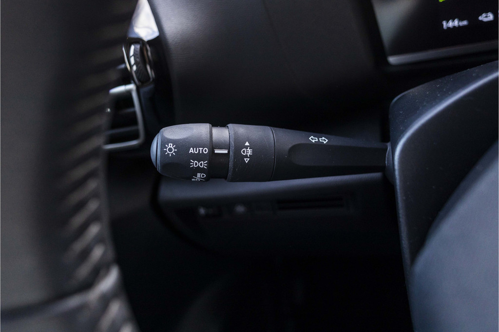 Citroën Ë-C4 (Z457RH) met abonnement