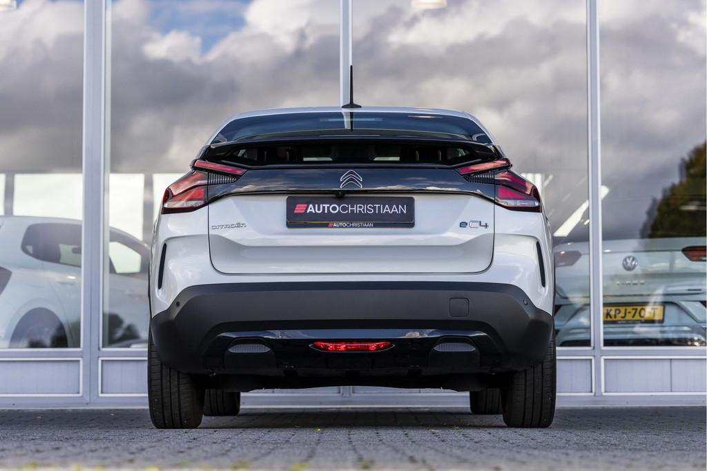 Citroën Ë-C4 (Z457RH) met abonnement