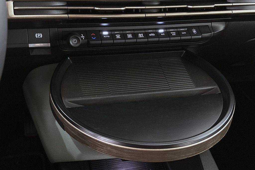 Lancia Ypsilon (HXF17L) met abonnement