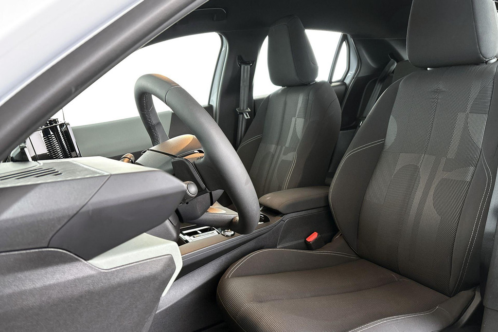 Lancia Ypsilon (HXF17L) met abonnement