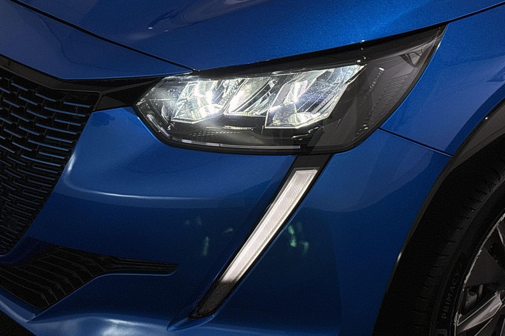 Peugeot e-208 (L750RV) met abonnement