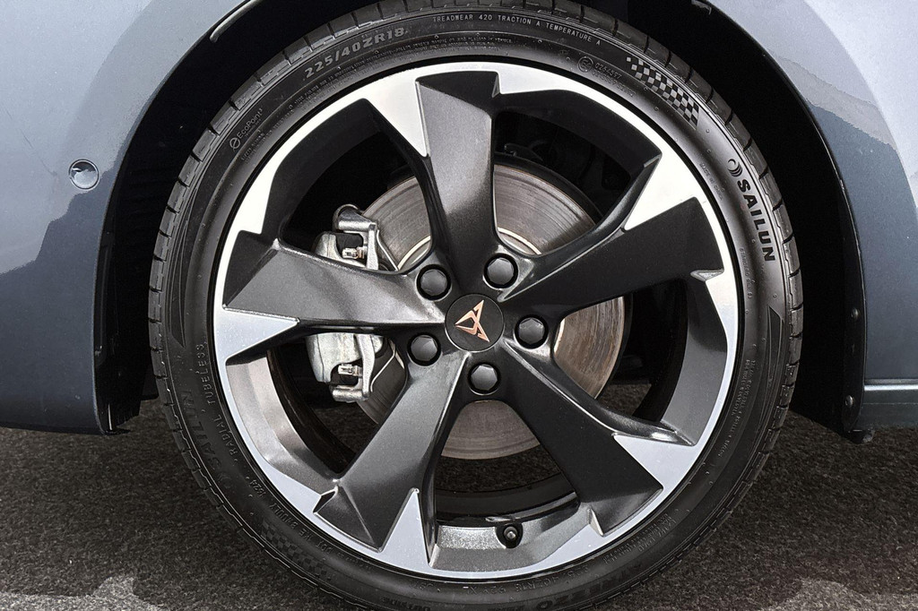 CUPRA Leon Sportstourer (KSK20V) met abonnement