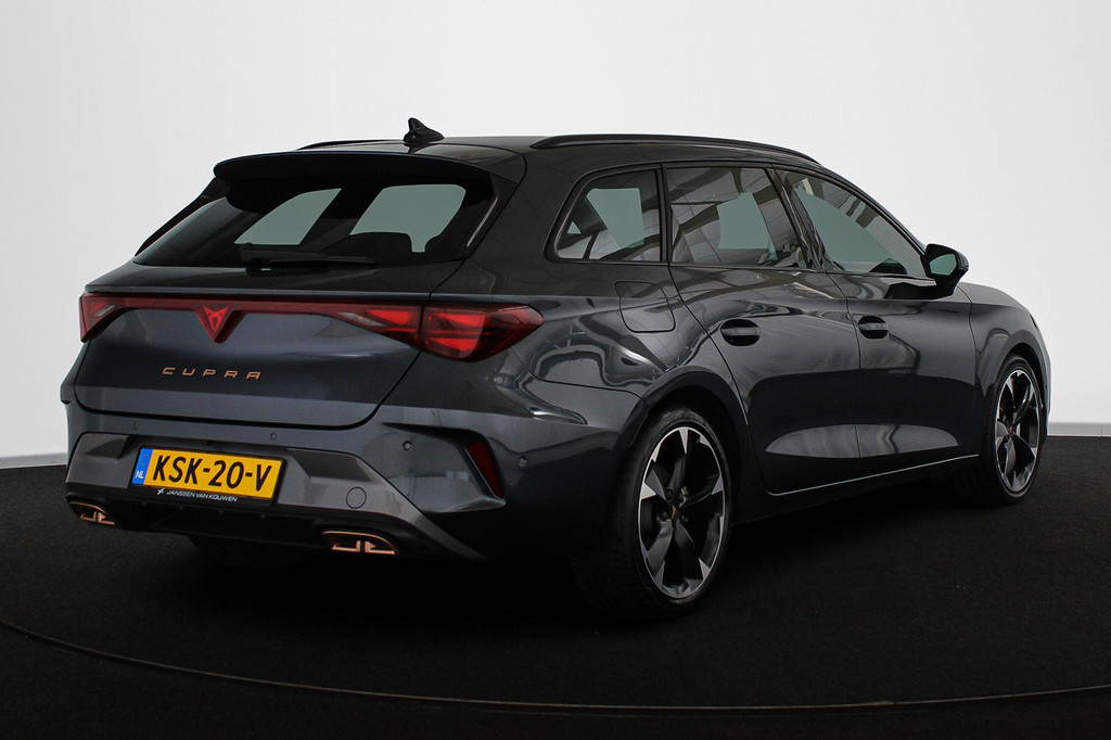 CUPRA Leon Sportstourer (KSK20V) met abonnement