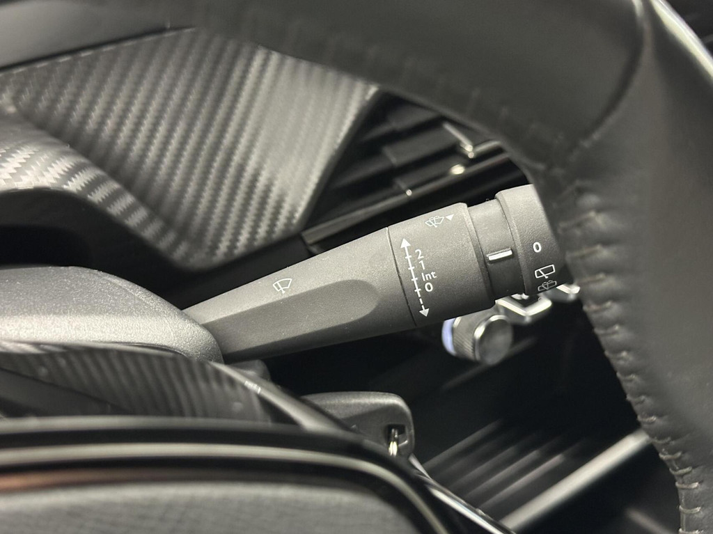 Peugeot 208 (P317XF) met abonnement