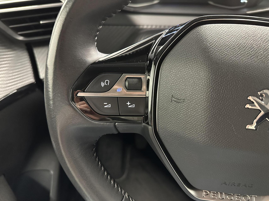 Peugeot 208 (P317XF) met abonnement